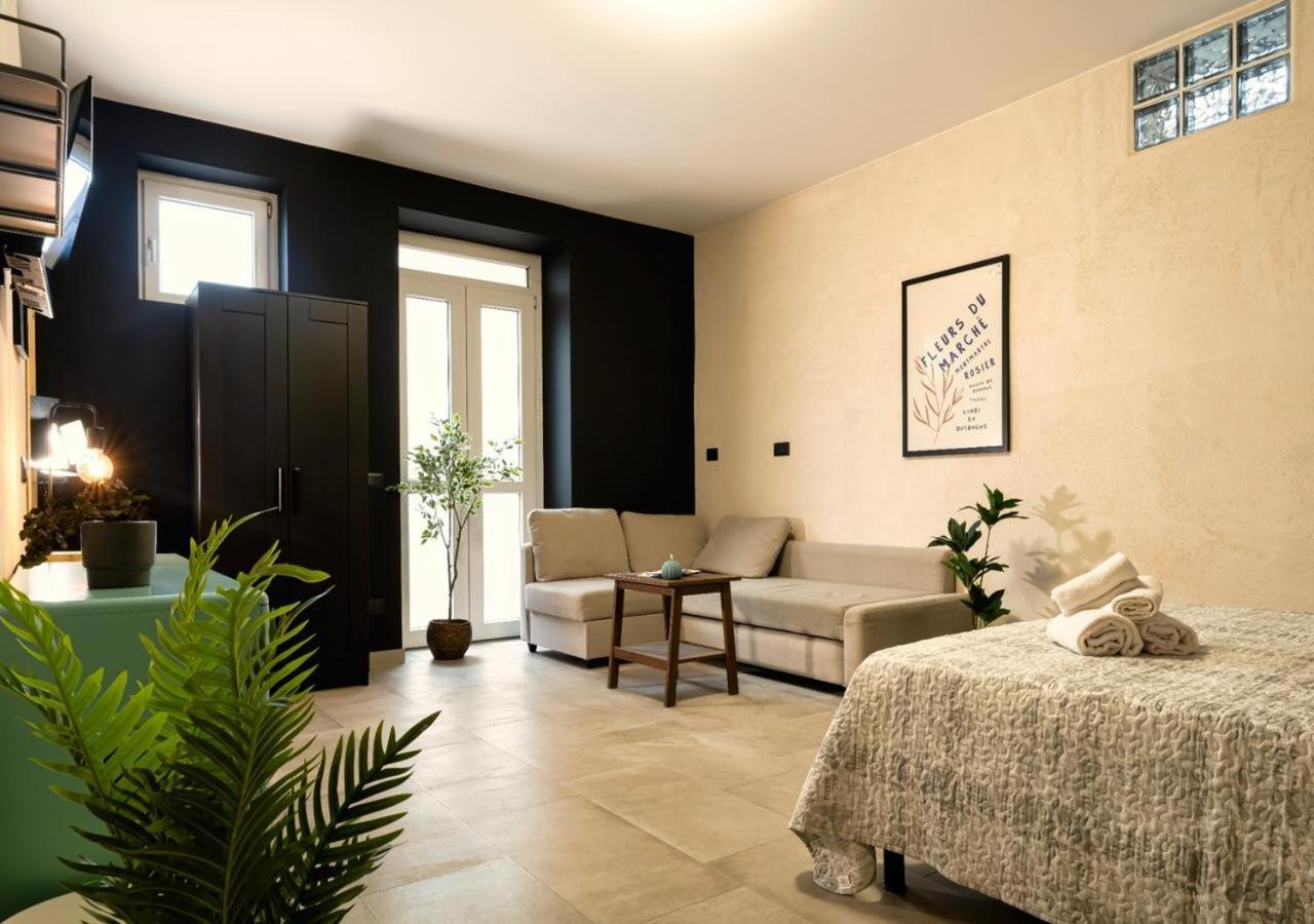 Residence La Corte - Bilocale 3 Novara Exterior photo